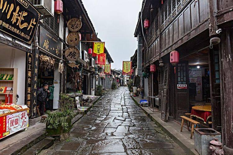 安顺市“两会”新闻发布会召开 公布这些重要信息